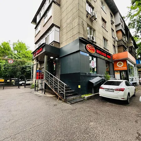 Однушка В Центре Алматы, До Арбата 5 Минут Ходьбы #82 Exterior photo